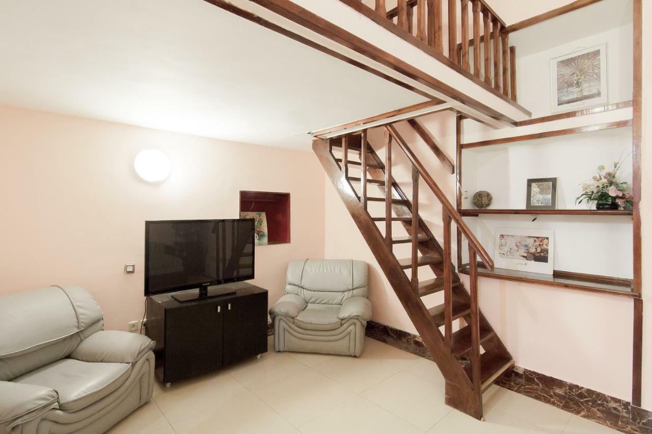 Rent Apartments Grecheskaya 50 Odessa Exterior foto